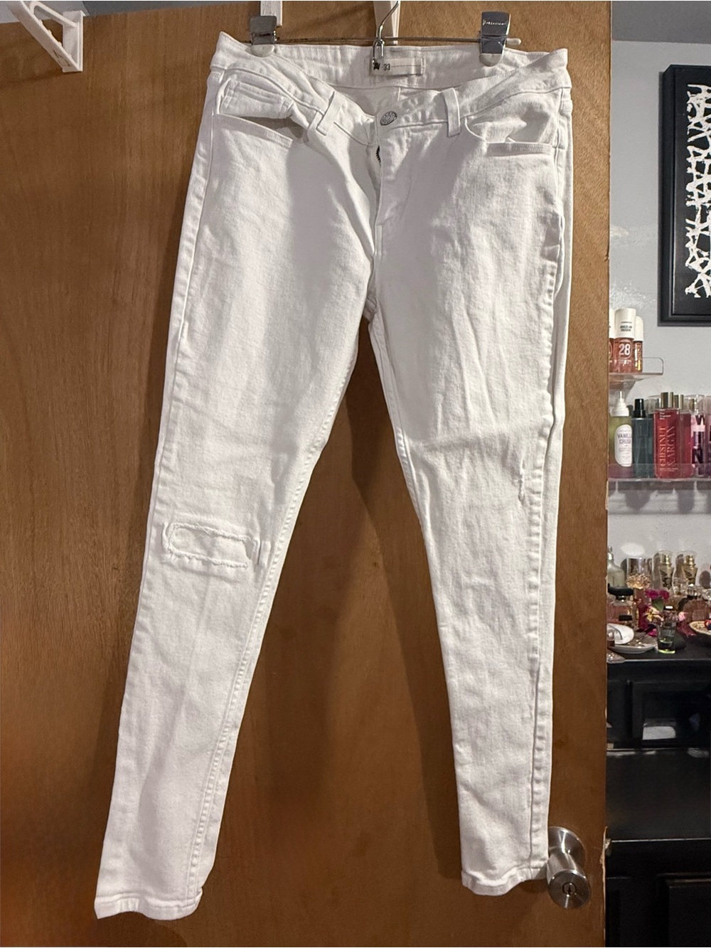Levi's Women's White Skinny Jeans - Slim Fit Stretch